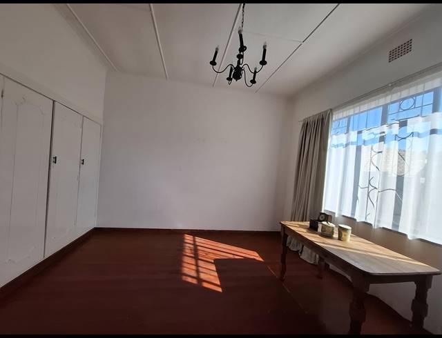 4 BEDROOM HOUSE FOR SALE IN SELECTION PARK